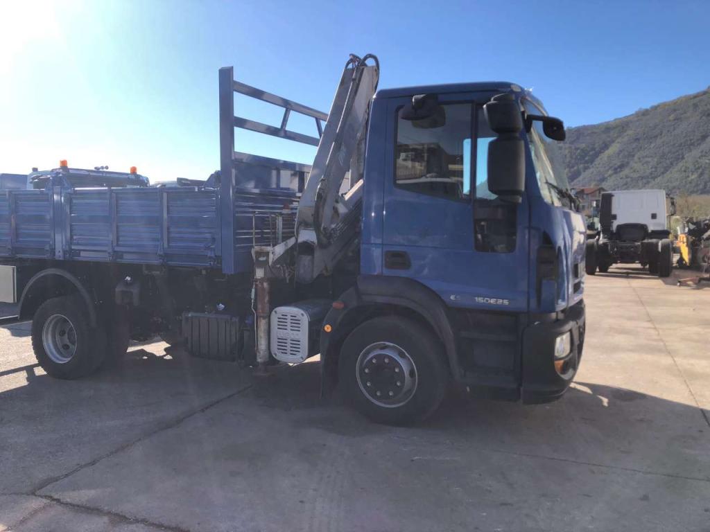 Iveco EUROCARGO 150E25P Foto 20