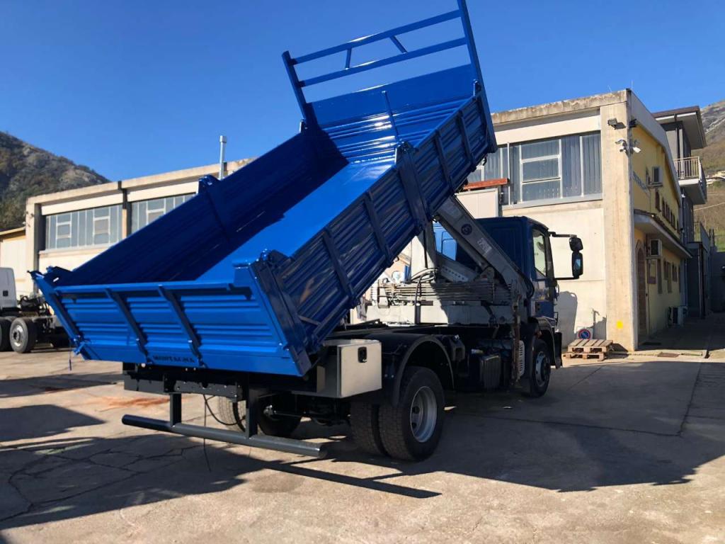 Iveco EUROCARGO 150E25P Foto 29