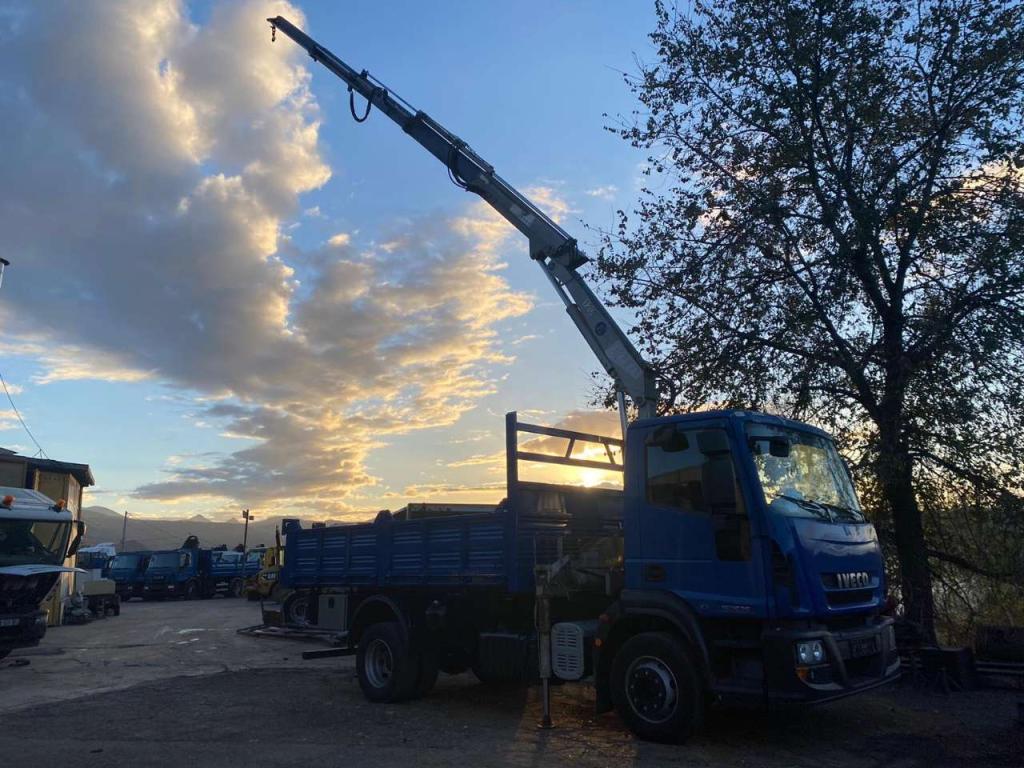 Iveco EUROCARGO 150E25P Foto 5