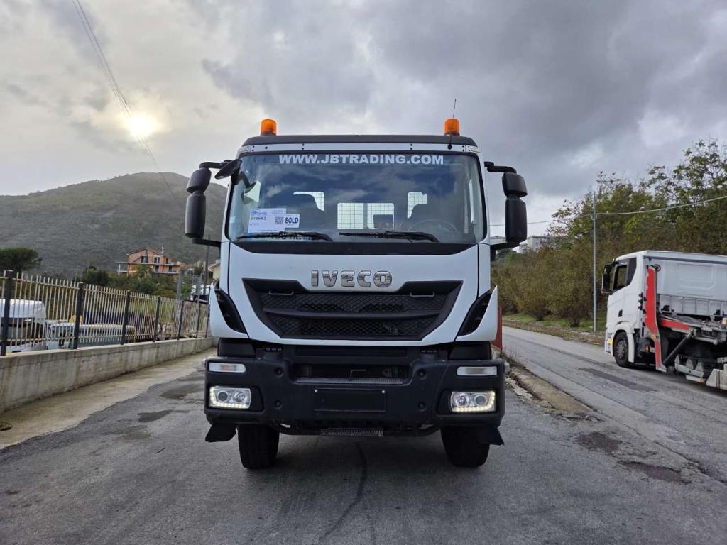 Iveco TRAKKER AD 260T36 Foto 23