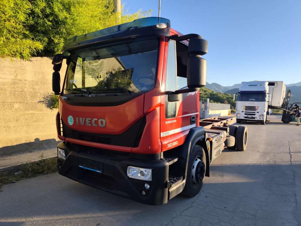 Iveco EUROCARGO 150-280 Foto 16