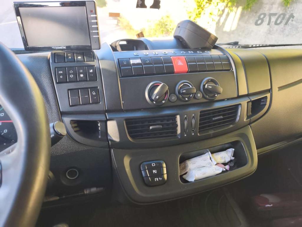 Iveco EUROCARGO 150-280 Foto 26