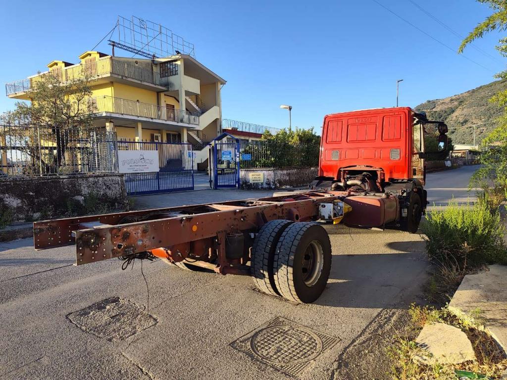 Iveco EUROCARGO 150-280 Foto 3