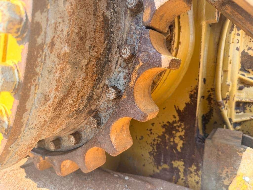 Caterpillar D6T XL Foto 17