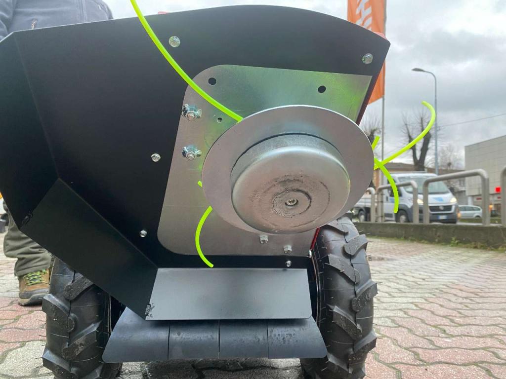 Tekna TR 70 HONDA - TESTINA 6 FILI - RUOTE MOTRICI PNEUMATICHE Foto 10