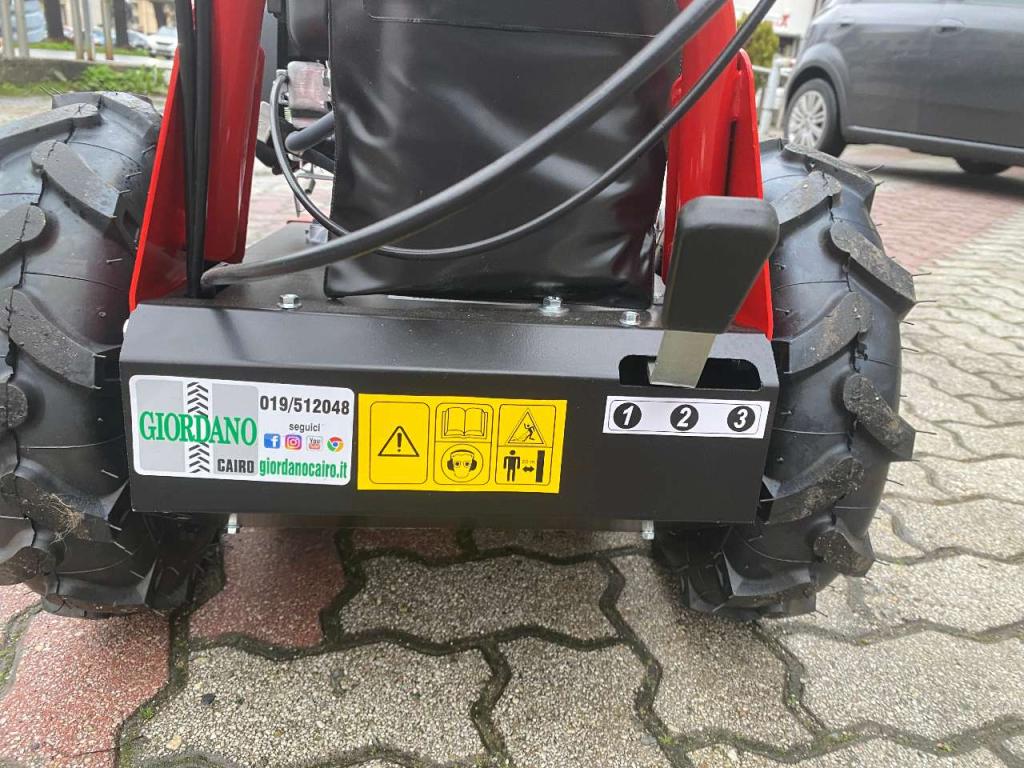 Tekna TR 70 HONDA - TESTINA 6 FILI - RUOTE MOTRICI PNEUMATICHE Foto 11