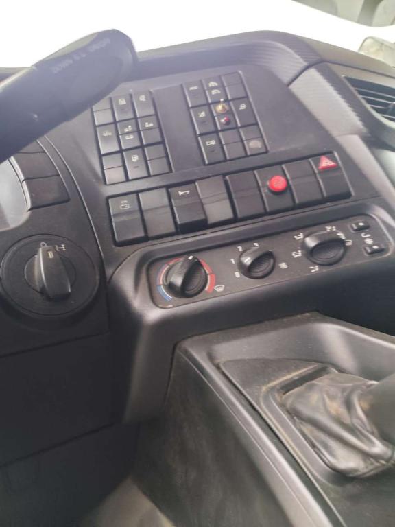 Iveco HI-STREET 260S31 XP Foto 7