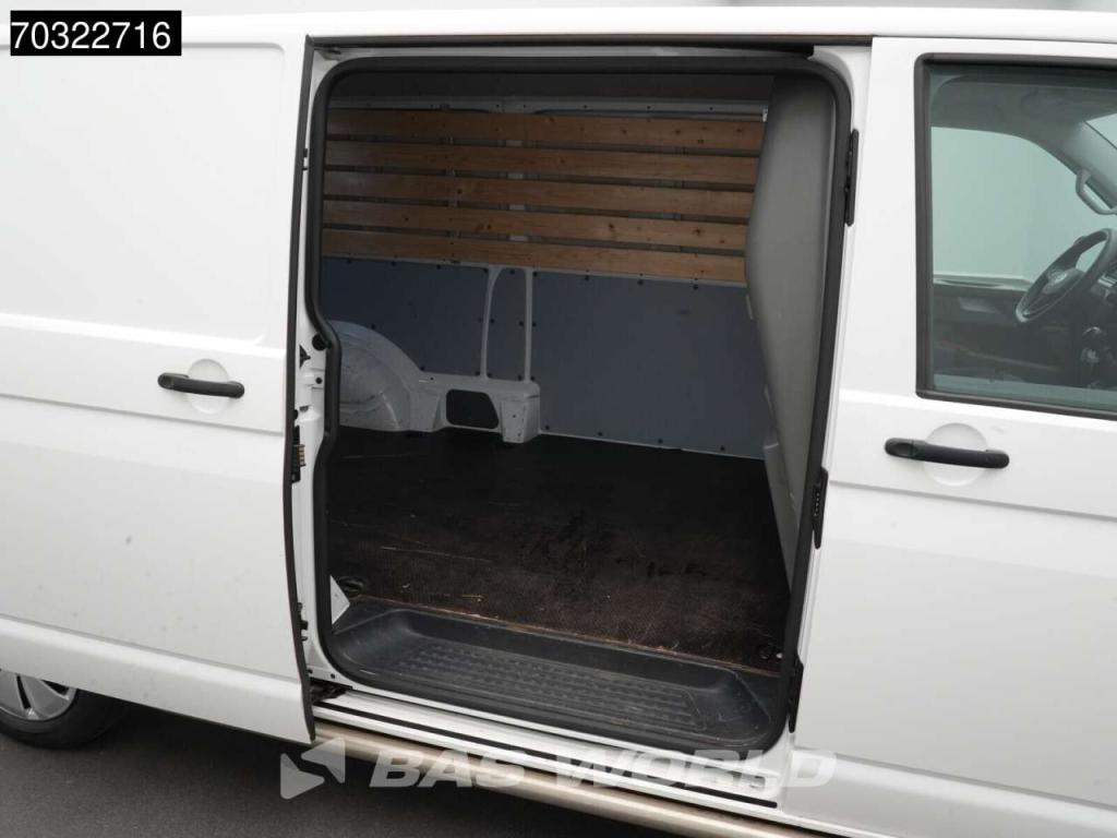 Volkswagen Transporter 110pk L2H1 Airco Parkeersensoren Euro6 L2 A/C Foto 11