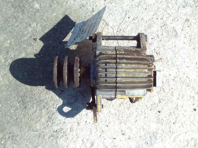 Alternatore per Caterpillar 951C - MOTORE 3304 Foto 2