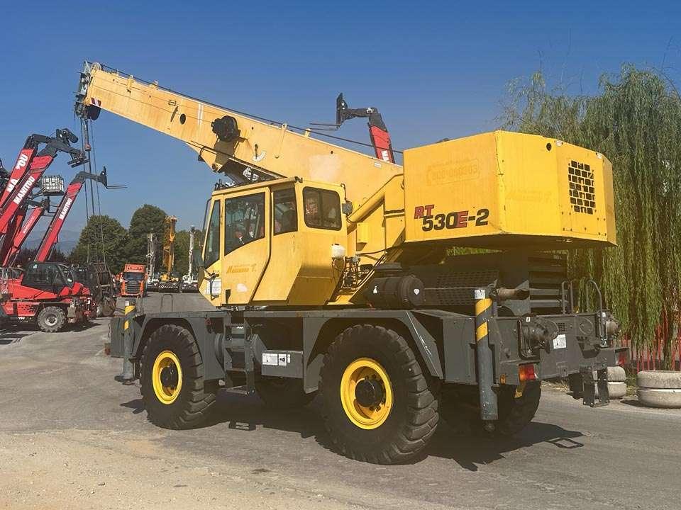 Grove RT530E-2 4X4X4 Foto 3
