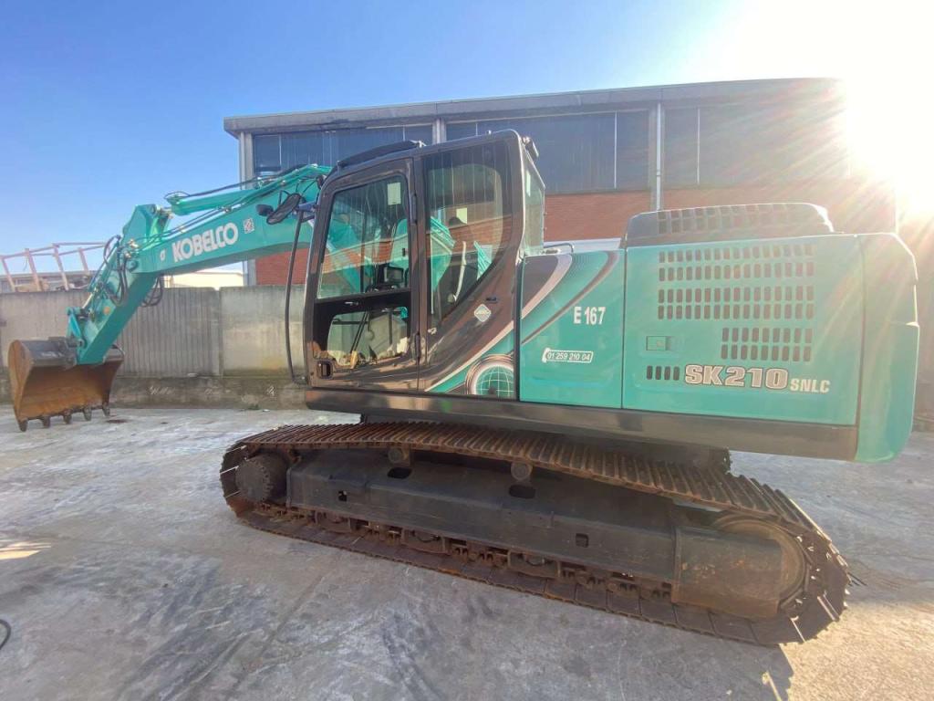Kobelco SK210SNLC-10 Foto 1
