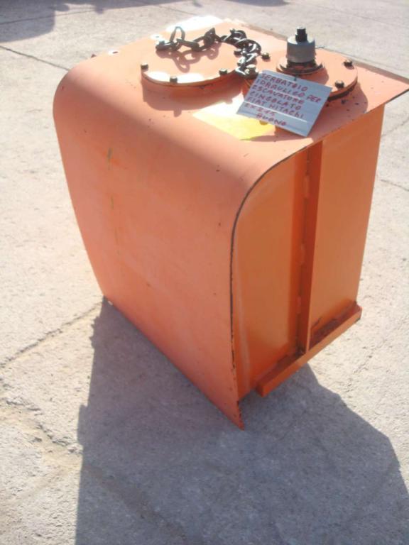 Serbatoio olio idraulico per Fiat Hitachi EX 215 Foto 2