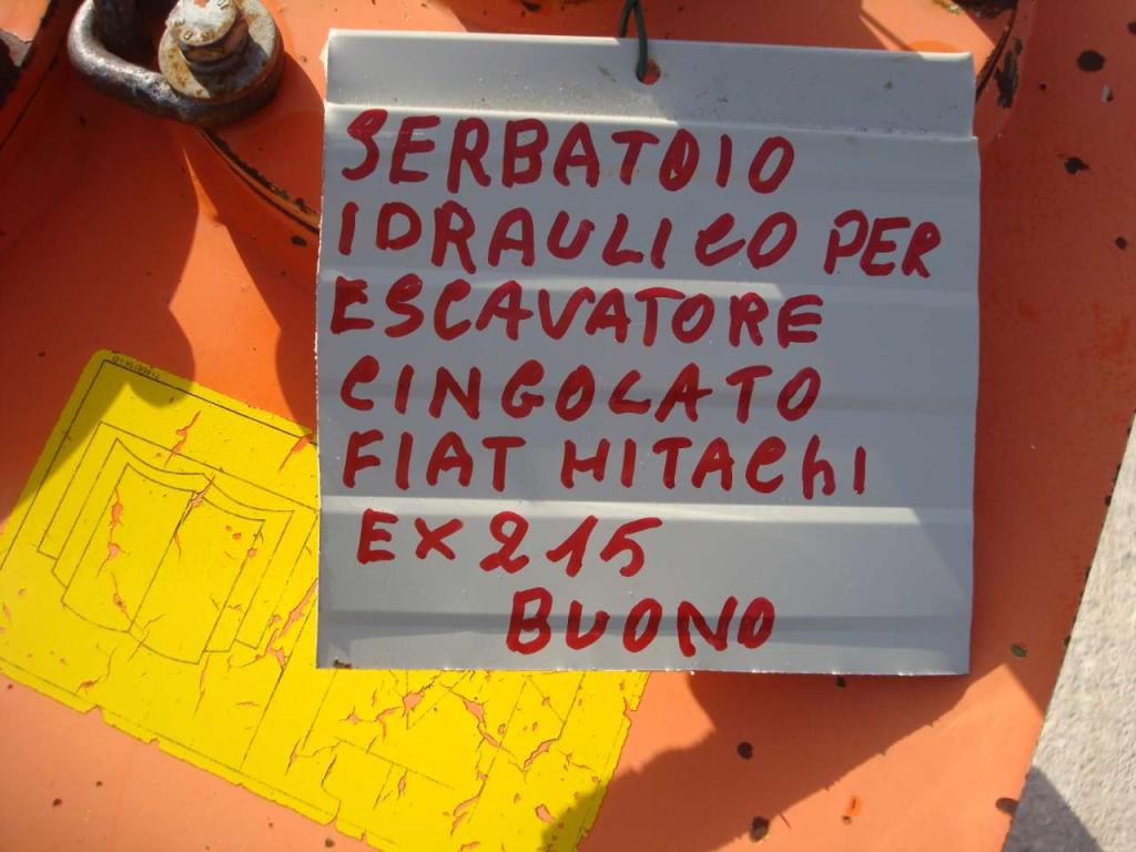 Serbatoio olio idraulico per Fiat Hitachi EX 215 Foto 5