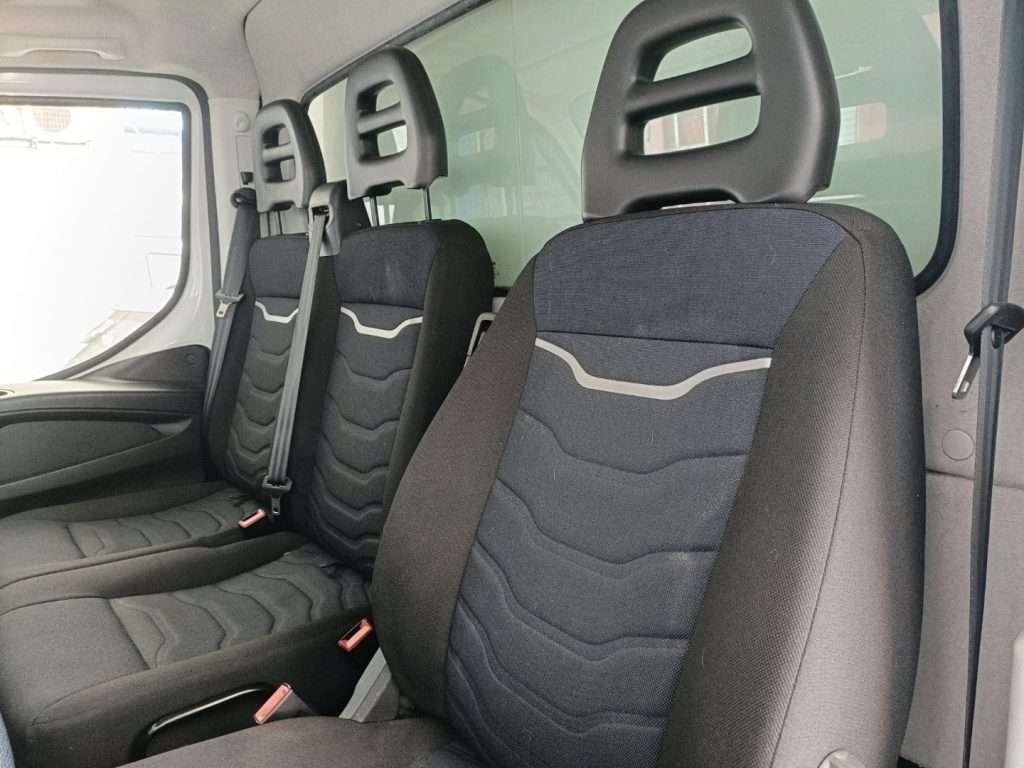 Iveco DAILY  35C16 FURGONE BOX 3.0 CC Foto 12