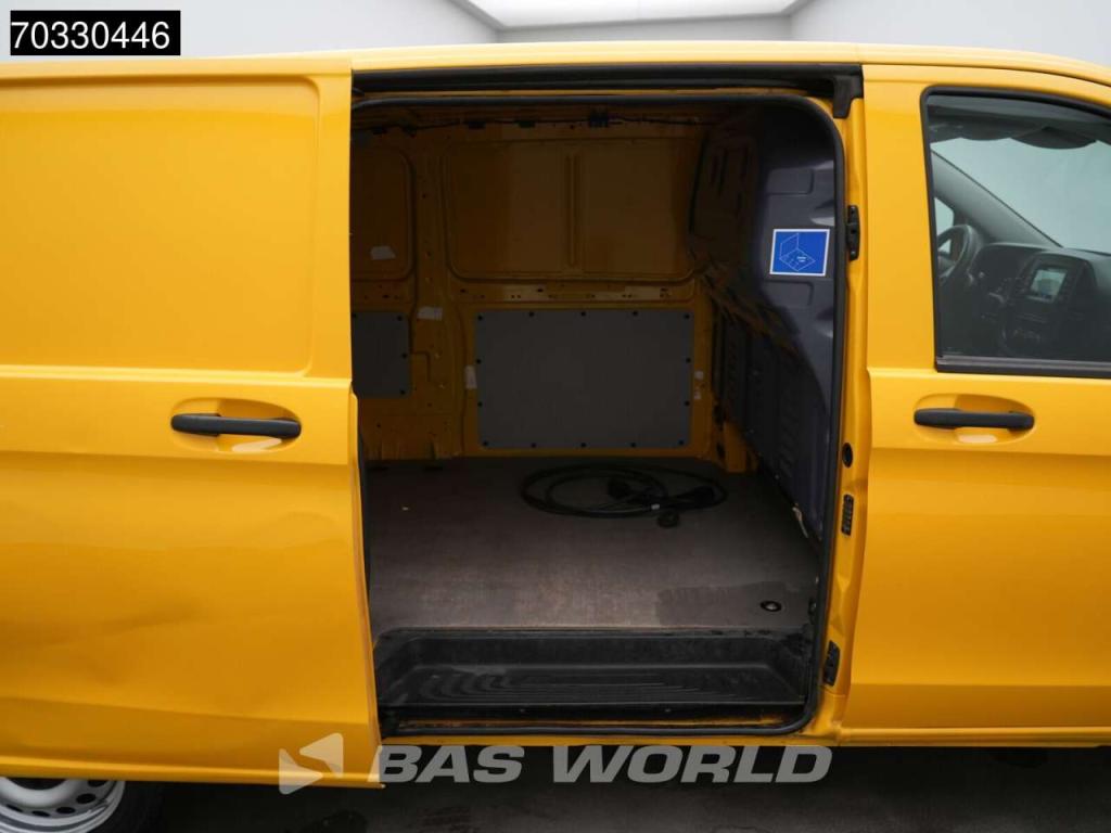 Mercedes-Benz eVito Elektrisch 41kWh 150km WLTP Airco Camera APK 03-2027 A/C Foto 11