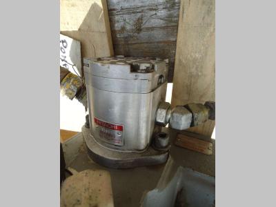 Pompa idraulica servocomandi per Hitachi ZW310 in vendita da OLM 90 Srl