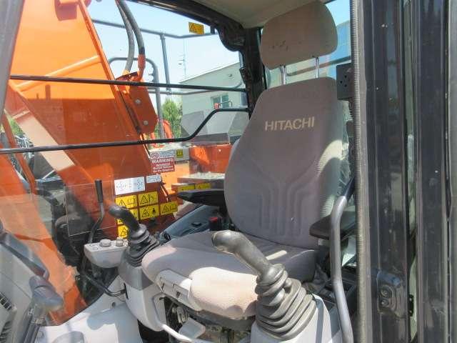 Hitachi ZX135 US-6 Foto 21