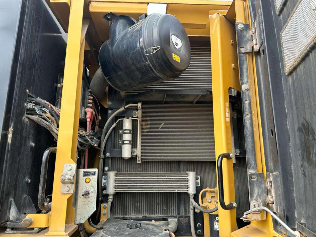 Caterpillar 335 F LCR Foto 17