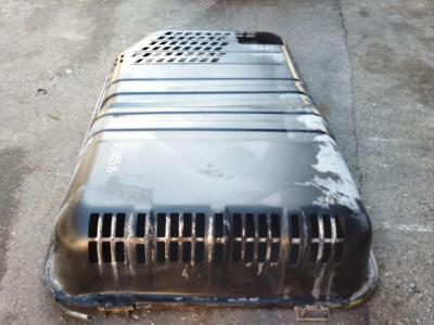 Cofanatura e carter carrozzeria per New Holland E 385 B in vendita da PRV Ricambi Srl