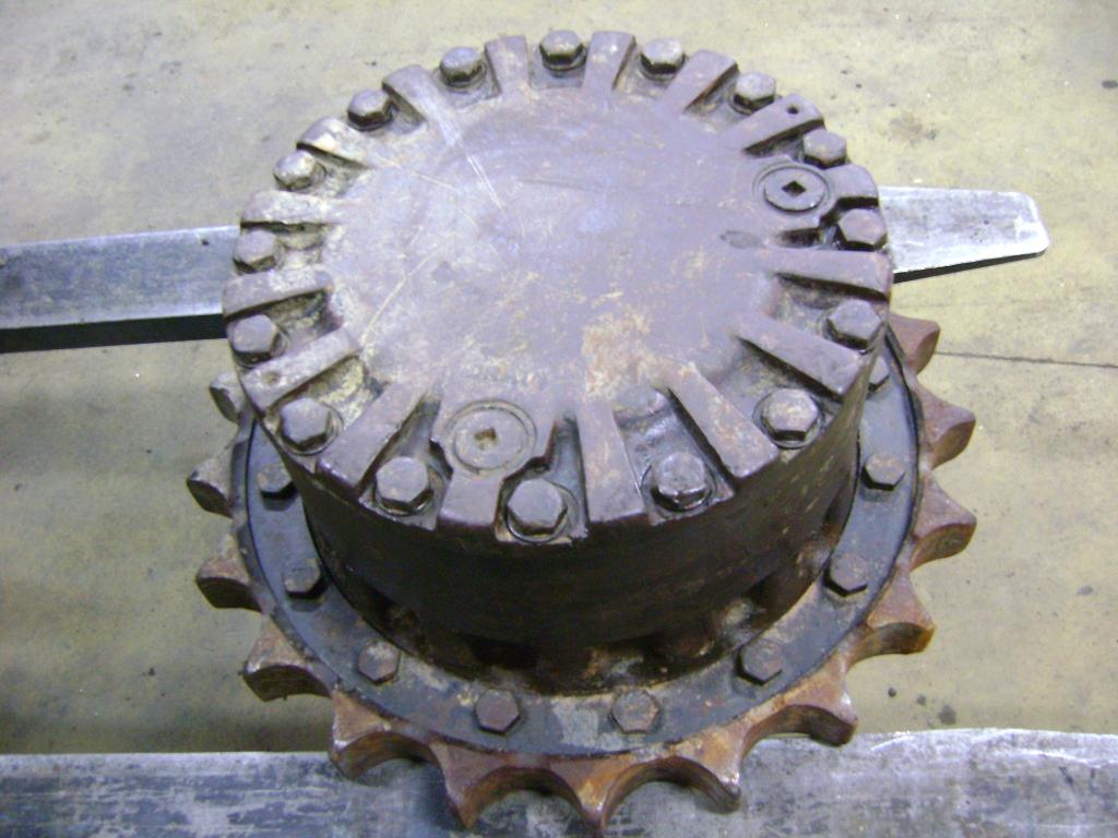 Riduttore di traino per Caterpillar 318 C Foto 1