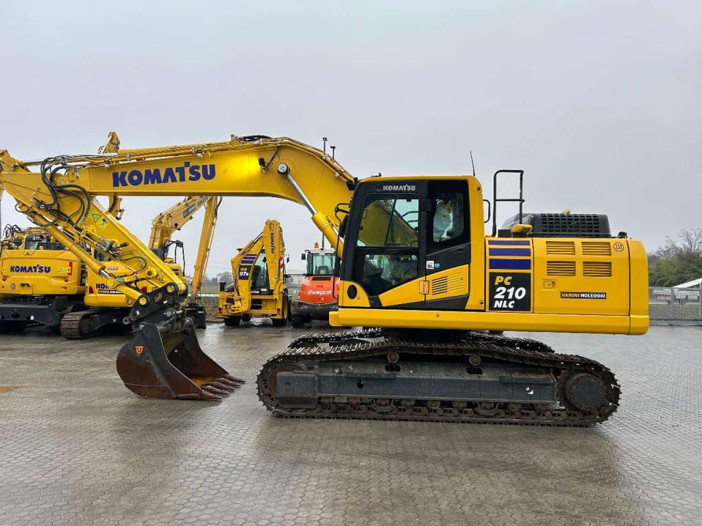 Komatsu PC210NLC-11E0 Foto 1