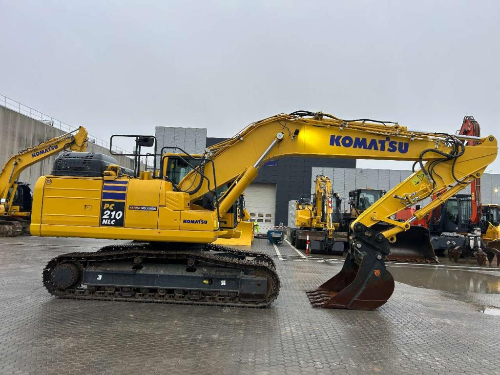 Komatsu PC210NLC-11E0 Foto 5
