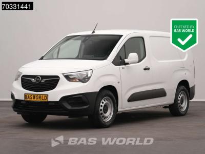 Opel Combo 102pk L2 XL Airco Cruise Navi Trekhaak L2H1 A/C Towbar Cruise control in vendita da BAS World B.V.