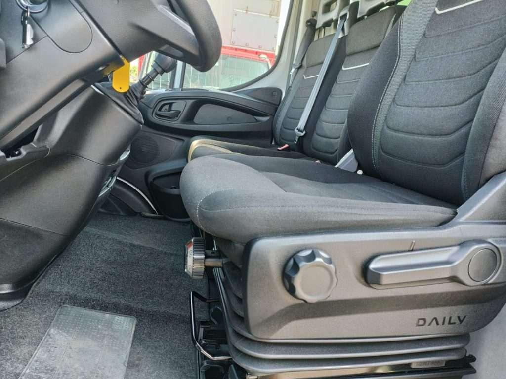 Iveco DAILY 35C16  DAILY 35C16 FURGONE BOX SPONDA 3.0L E Foto 16