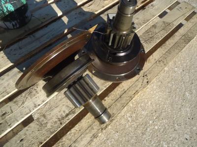 Pignone e piatti frizioni per Fiat Allis FL9 in vendita da OLM 90 Srl