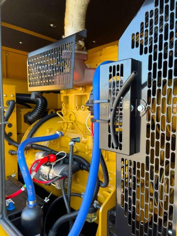 Caterpillar DE33GC - 33 kVA Stand-by Generator Set - DPX-18204 Foto 9
