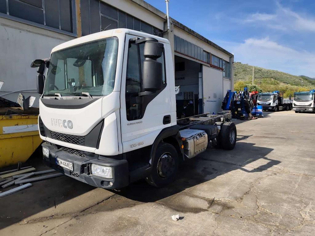 Iveco EUROCARGO 100E19 Foto 18