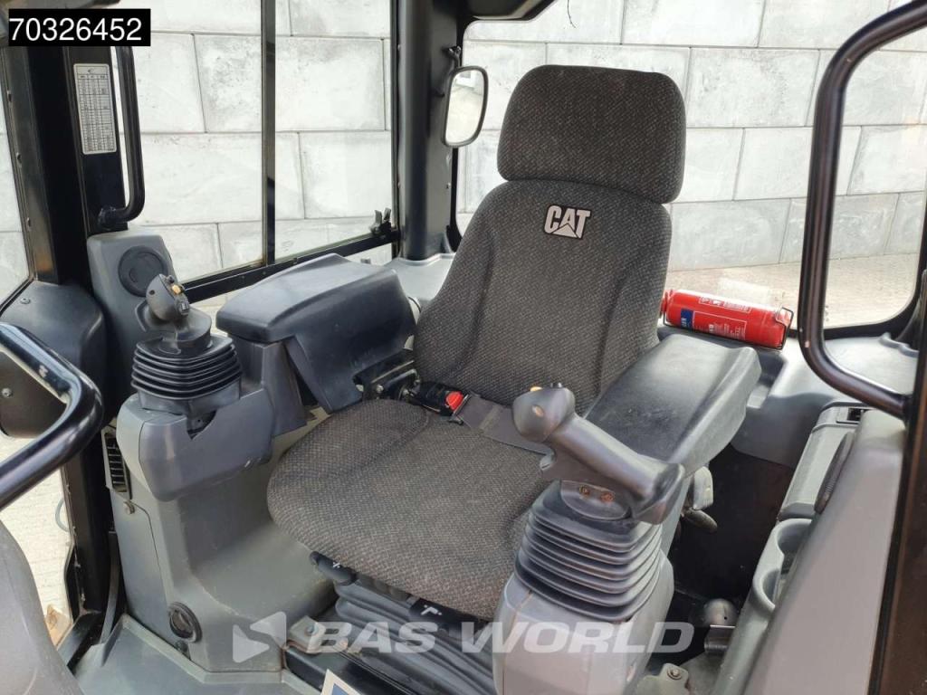 Caterpillar D5K2 LGP Ripper Foto 23