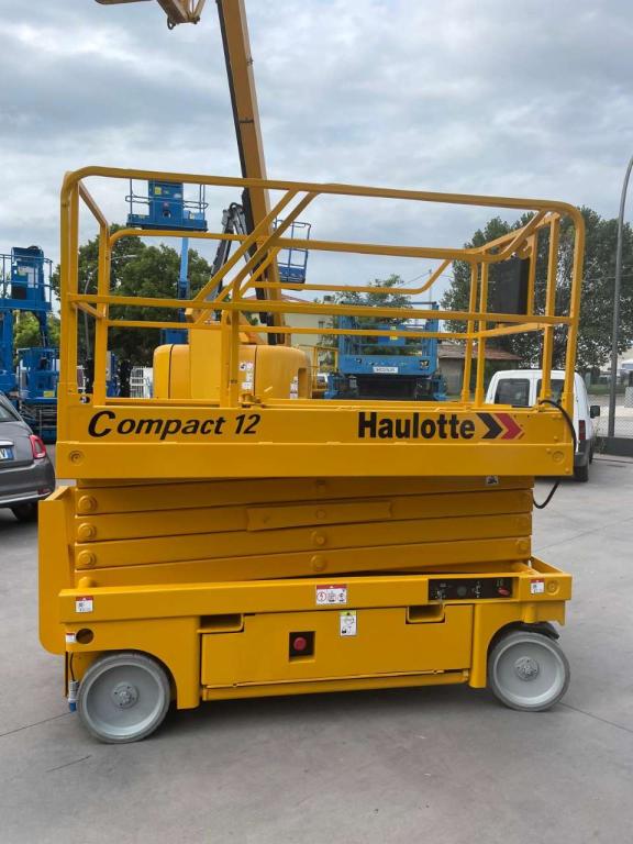 Haulotte COMPACT12 Foto 3
