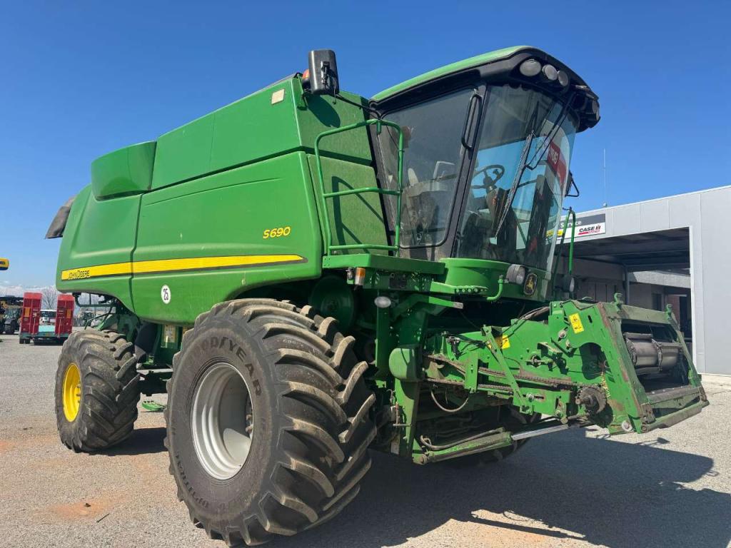 John Deere S690 Foto 5