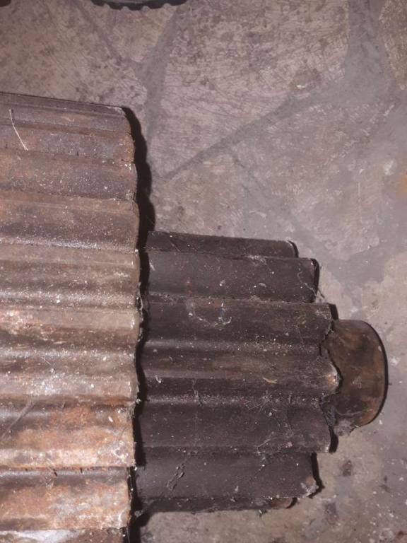 4956731 Mozzo per Fiat Allis FL14 Foto 1