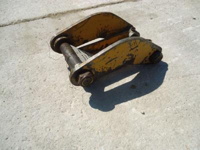 Biella e staffe richiamo benna per Venieri 12.23 in vendita da OLM 90 Srl