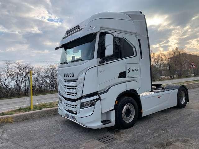 Iveco AS440S51T/P Foto 1