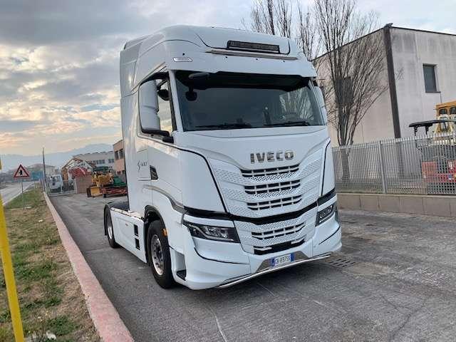 Iveco AS440S51T/P Foto 2