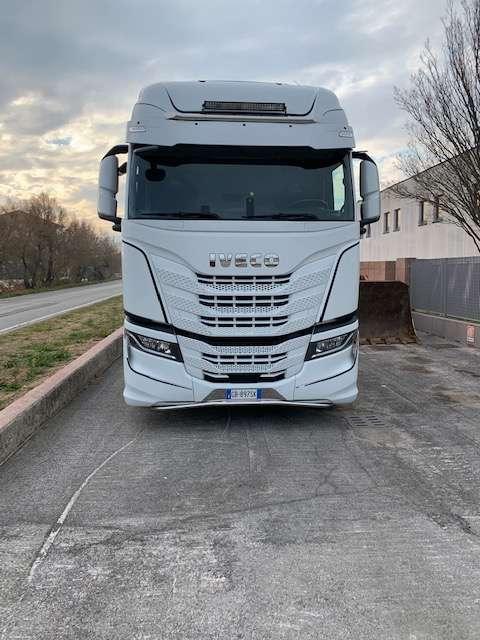 Iveco AS440S51T/P Foto 3