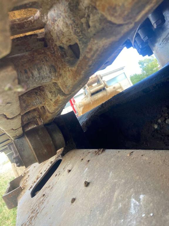 Caterpillar 323E LN Foto 5