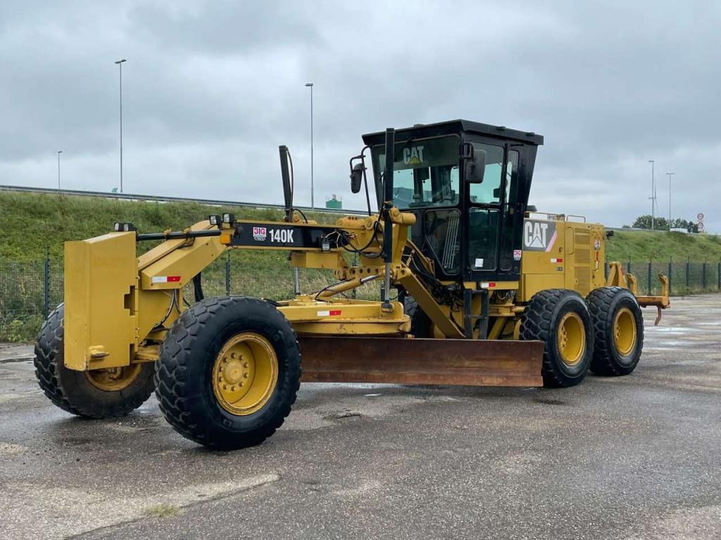 Caterpillar 140K Foto 2