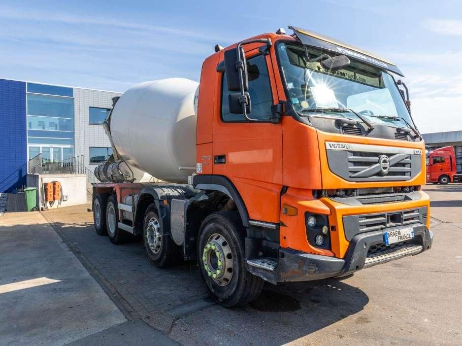 Volvo FMX 370+STETTER Foto 2