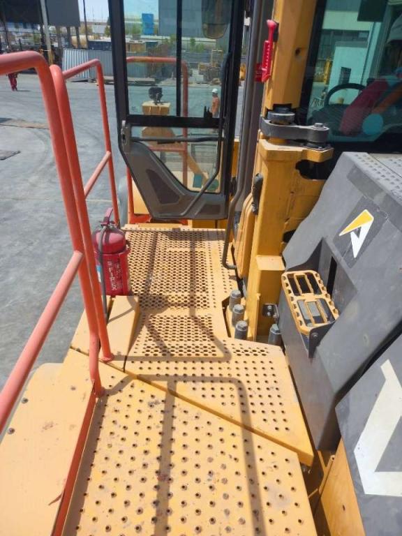 Volvo L350H (EXW - Abu Dhabi) Foto 18