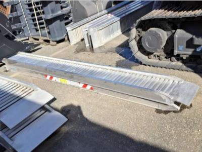 RAMPE DI CARICO D A3,5 m in vendita da C.A. E P. Ghetti Spa