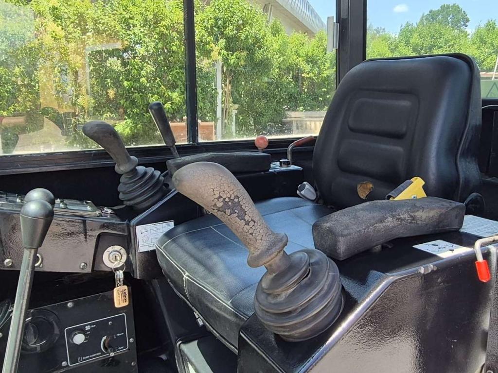 Bobcat X325 Foto 5