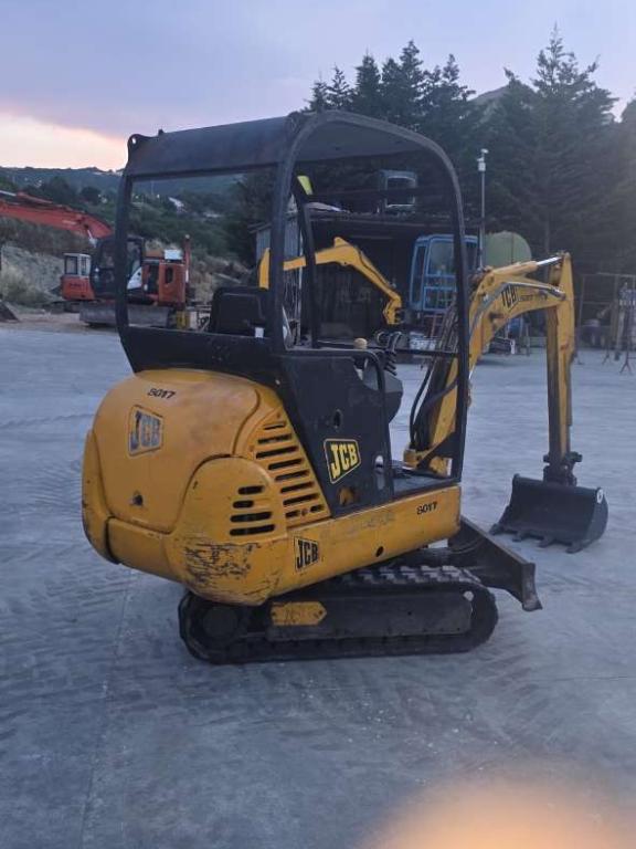 JCB 8017 Foto 6