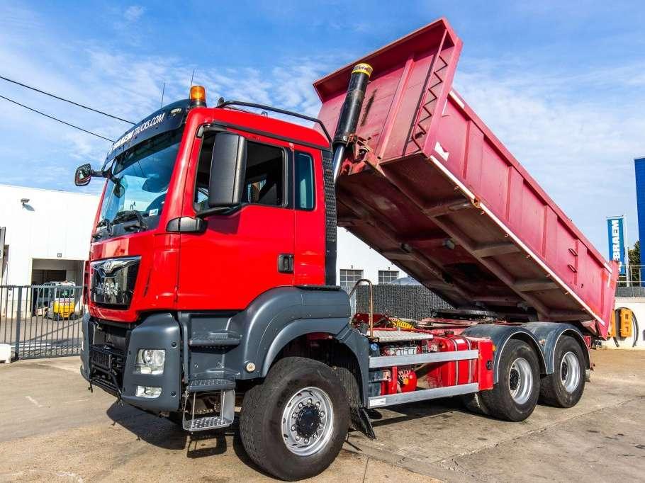 Man TGS 33.440 BL - TIPPER / TRACTOR Foto 1