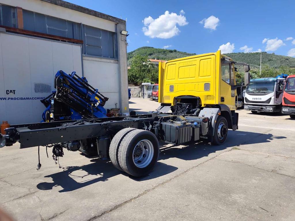 Iveco EUROCARGO 120E28P Foto 12