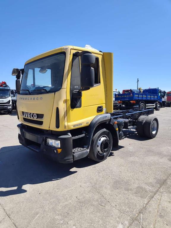 Iveco EUROCARGO 120E28P Foto 20