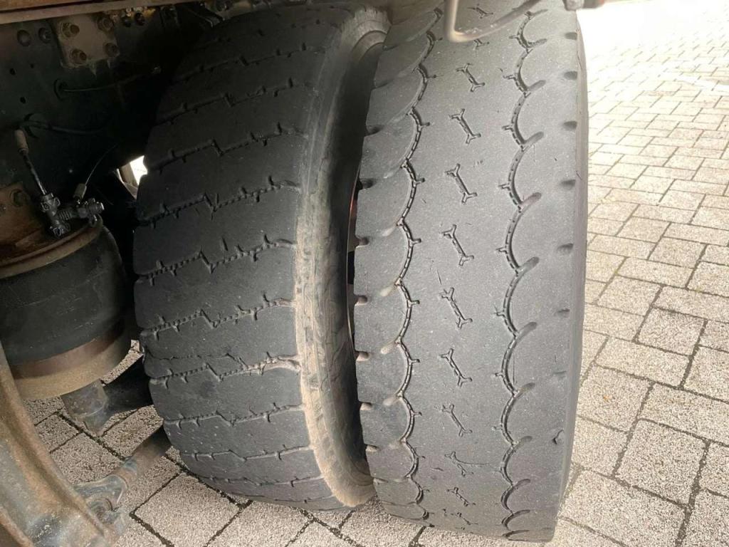 Iveco TRAKKER 260T45/P Foto 3